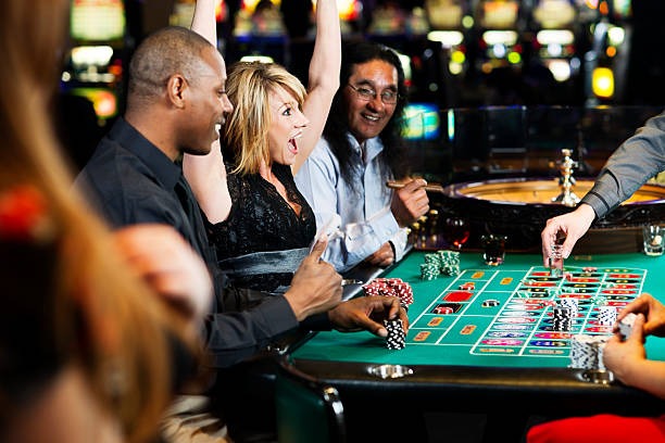wak5000 HD live-dealer table alongside WTA coverage